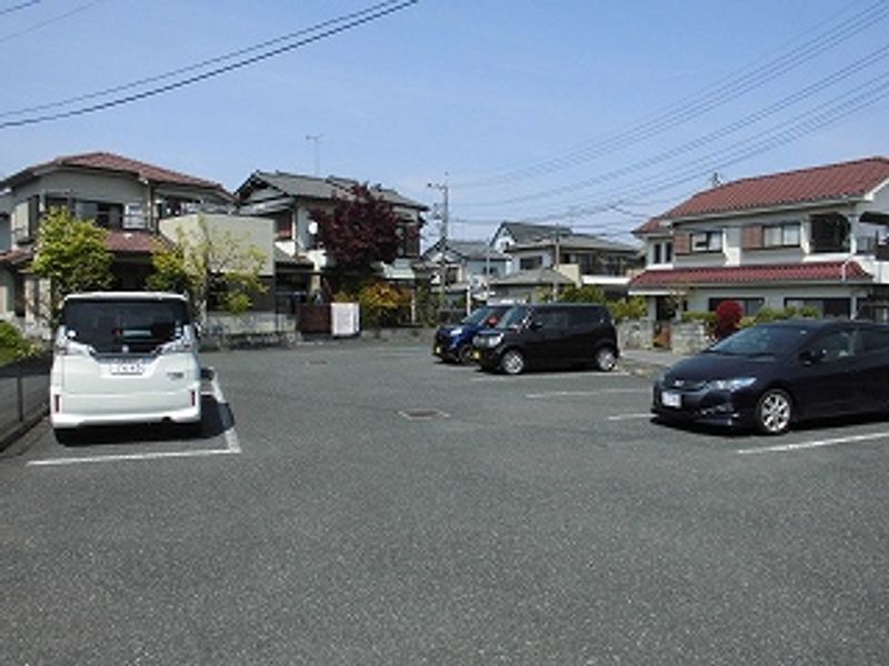 レオパレスＳｗｉｎｇ　Ｂ 駐車場