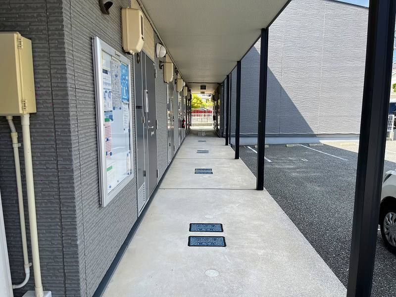 レオパレスエミール 共用部分