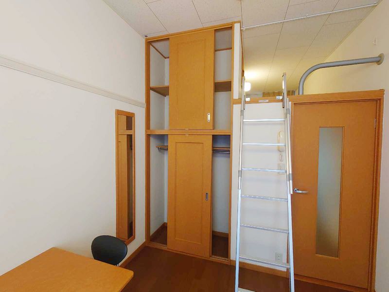 レオパレスＭＹ　ＭＡＴＥくさなぎ 収納