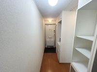 レオパレスヌーボ鈎取 玄関