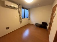 レオパレスなでしこ 居間