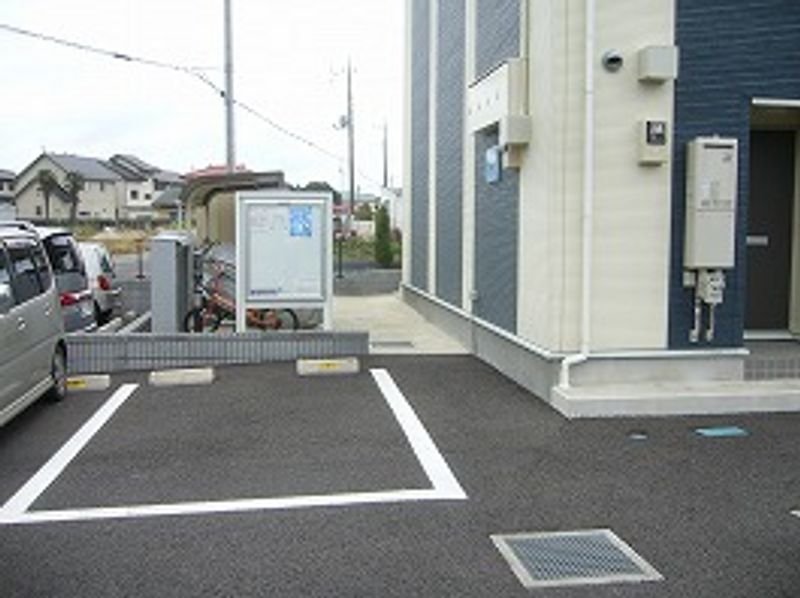 レオネクストＳＯＲＡ 駐車場