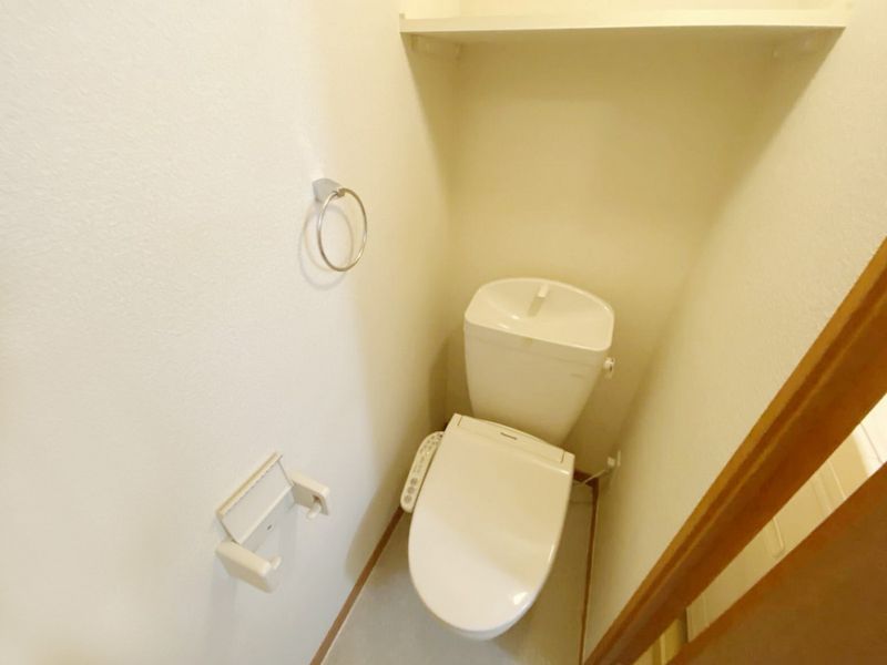 レオパレスどるちぇ志賀本通 トイレ