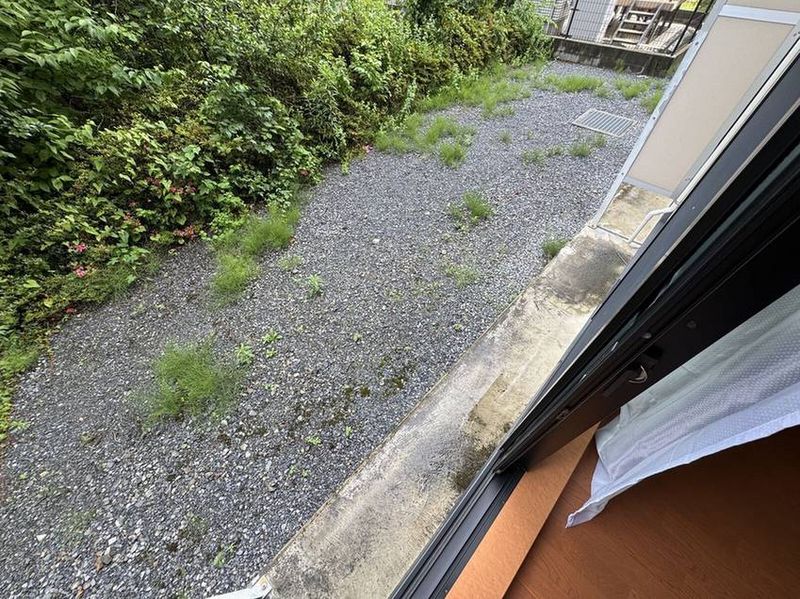 レオパレス新田町 バルコニー