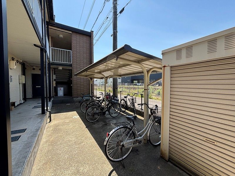 レオパレス岸和田５ その他設備