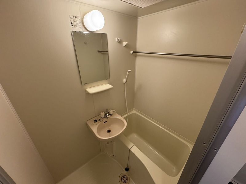 レオパレスフリーデン 風呂