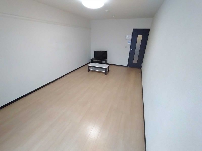 レオネクストクレール国分寺 居間