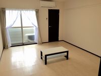 クレイノサントウソウ 居間