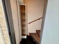 レオパレスユートピア 玄関
