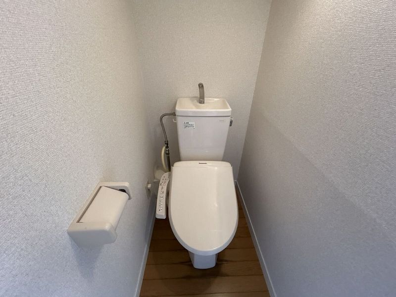 レオパレスシャルマン大塚 トイレ