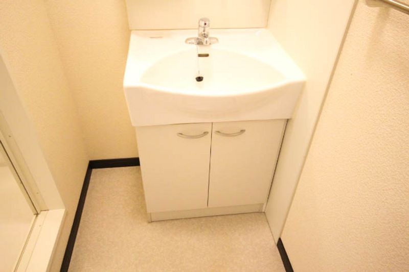レオネクスト下宮永Ⅱ番館 洗面所
