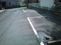 レオパレス恵比須Ⅲ 駐車場