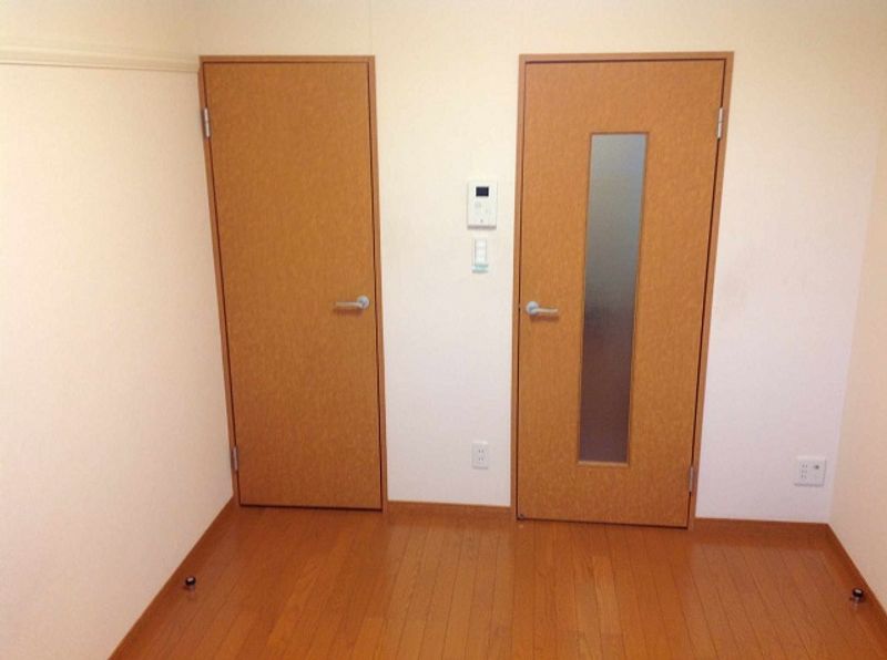 レオパレスコーポエバラ 収納