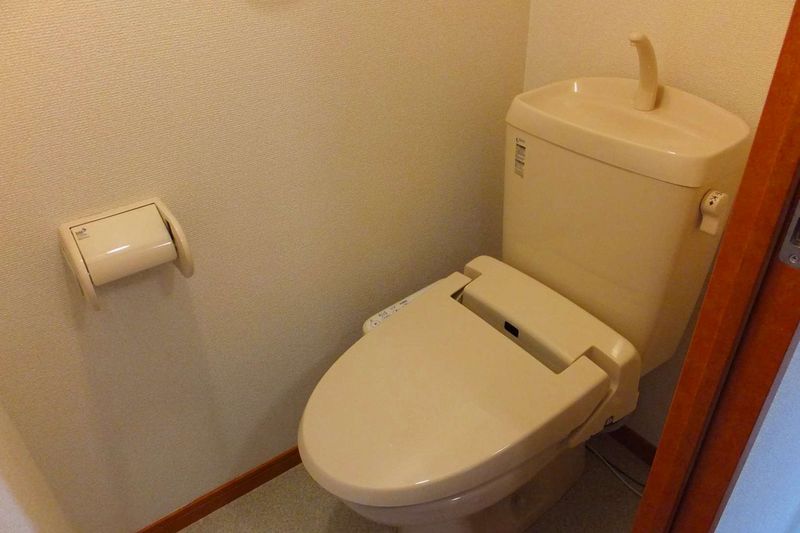 レオパレス石田森南 トイレ