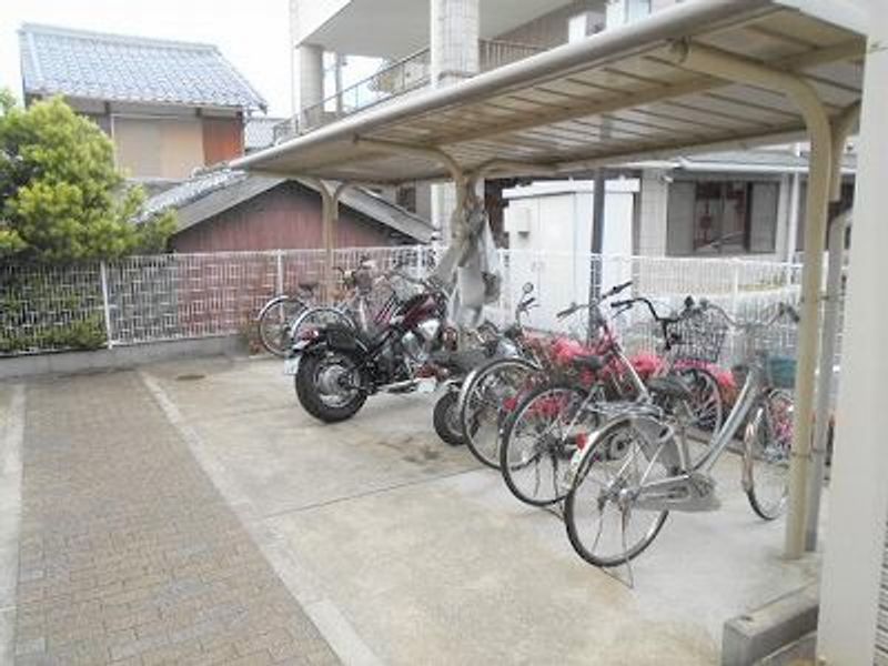 レオパレス城東 共用部分