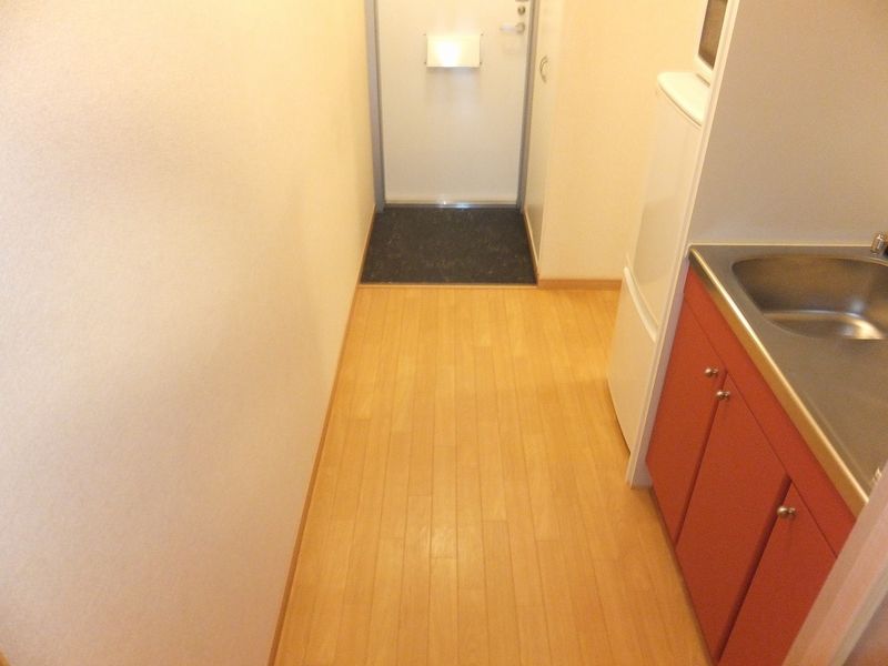 leopalace Lily 玄关