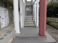 レオパレスＦＵＭＡ エントランス