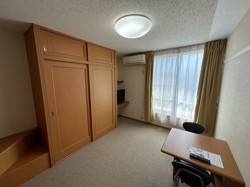 レオパレスＫＥＩ 居間