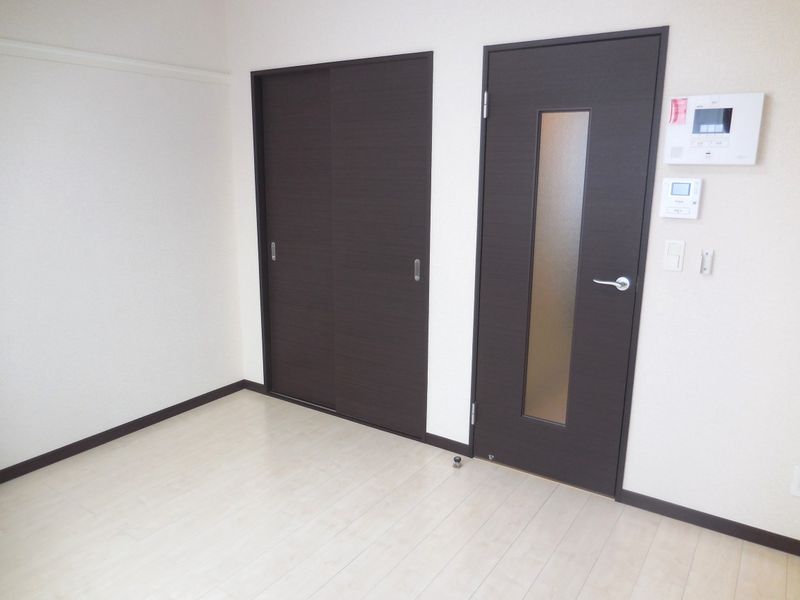 レオネクストＵＢＵＫＡＴＡ 居間