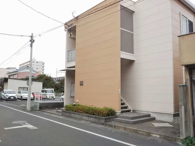 レオパレスエルドラード エントランス