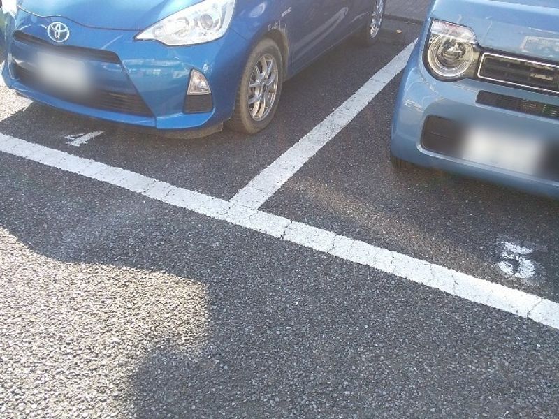 レオパレスＵＧ 駐車場