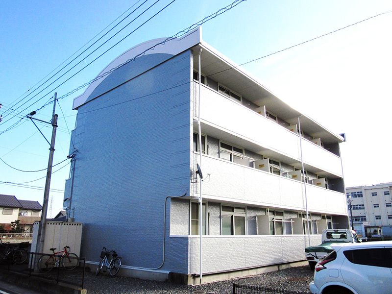 レオパレスＢＩＧ　ＲＥＥＤ 外観