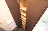 レオネクストステュディオ 玄関