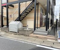 レオパレスリトルマウンティンⅢ エントランス