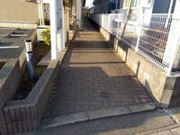レオパレスミレオ２ エントランス