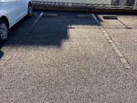 レオパレスＹカネミツ　三番館 駐車場