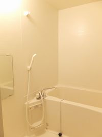 レオパレスアザミ 風呂