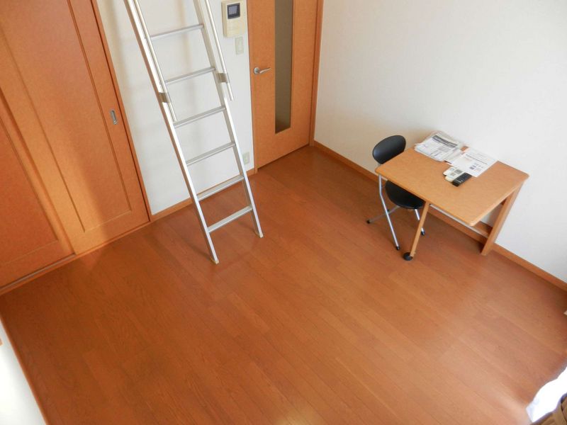 レオパレス陶器 寝室