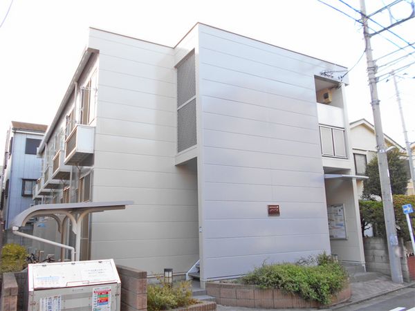 Bên ngoài leopalace Noel