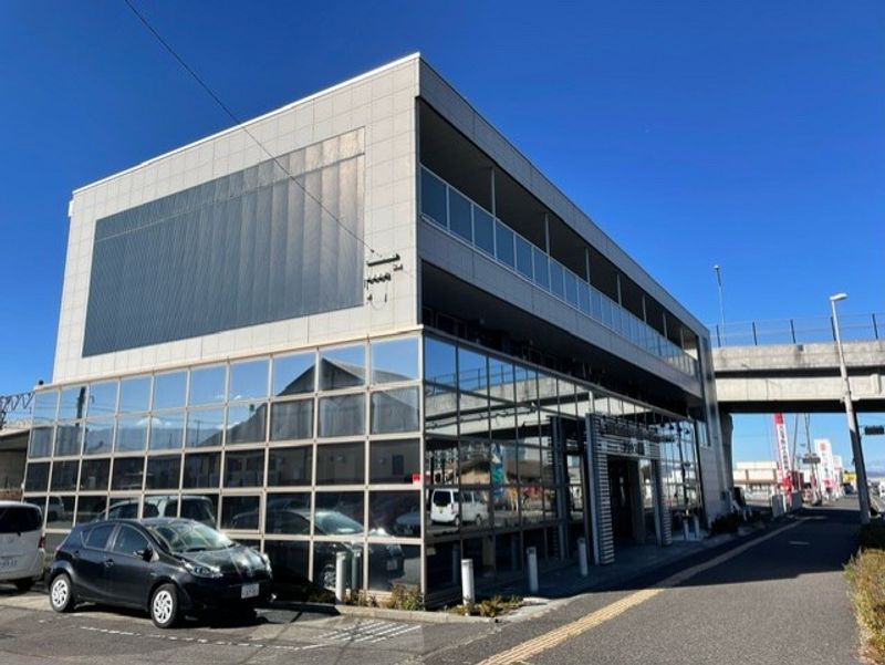 レオパレスセンター　ヴィレッジ 外観