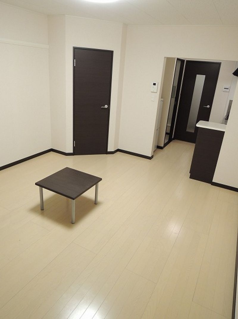 レオネクストインフィールドⅡ 居間