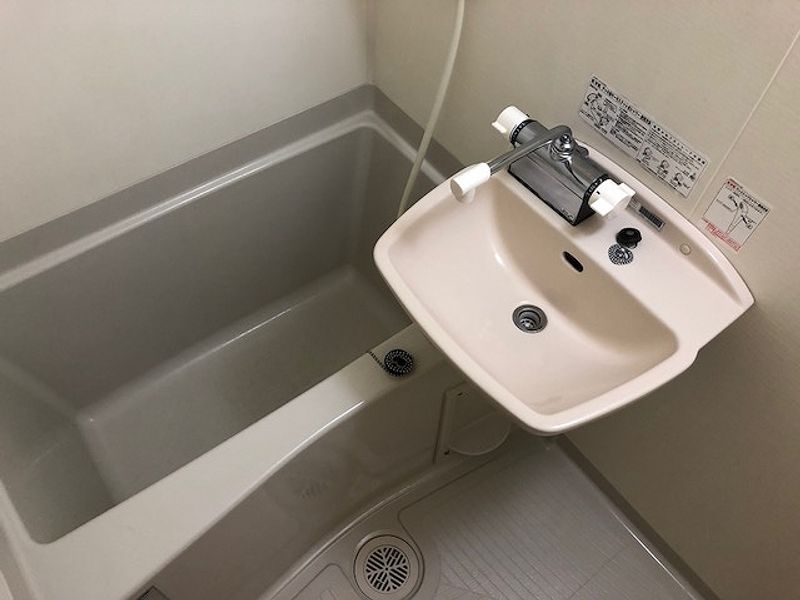 レオネクストカーサ川口飯塚 洗面台