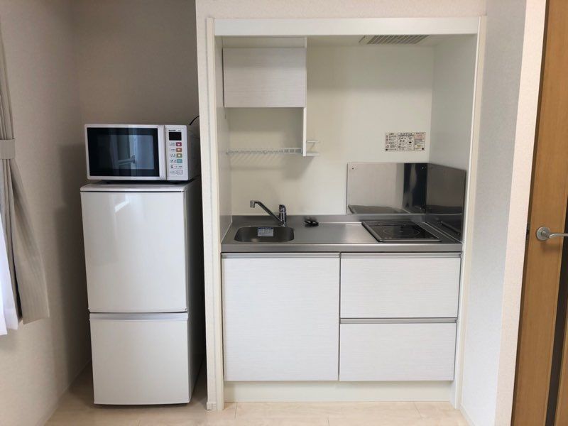 CLEINO Maines Heim Kitchen