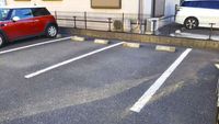 レオパレスＢｌｏｏｍｉｎｇ 駐車場