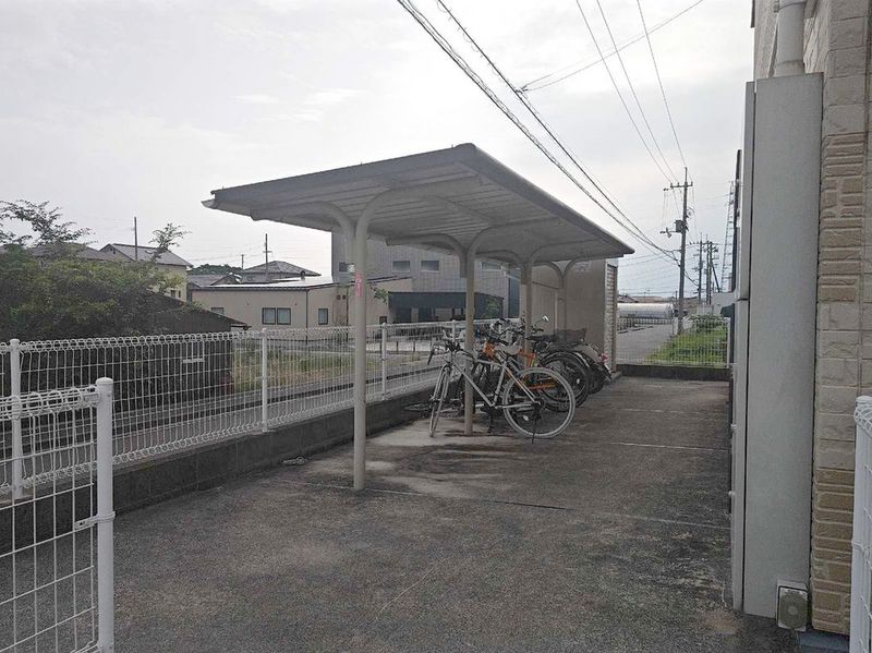 レオパレス与奈泉 共用部分