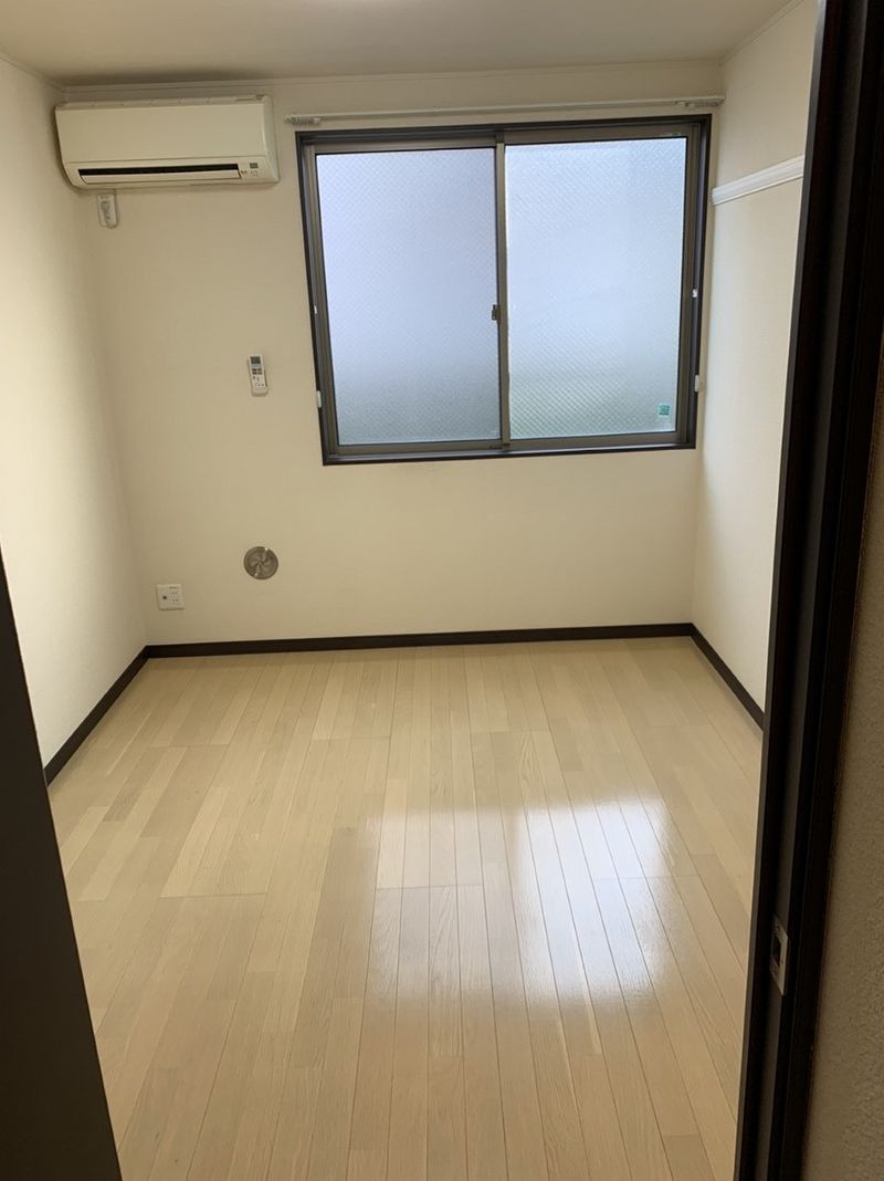 レオネクストパッション 居間