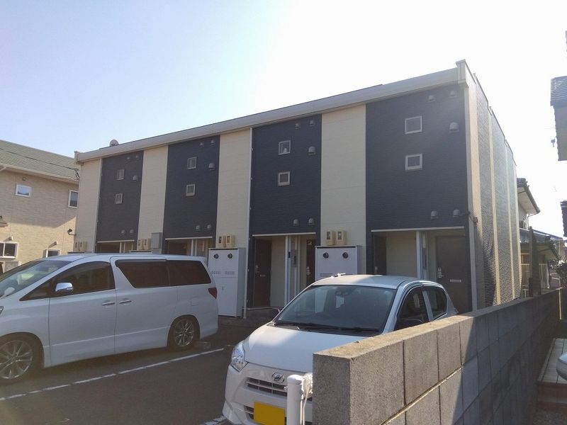 レオネクスト瀬戸 外観