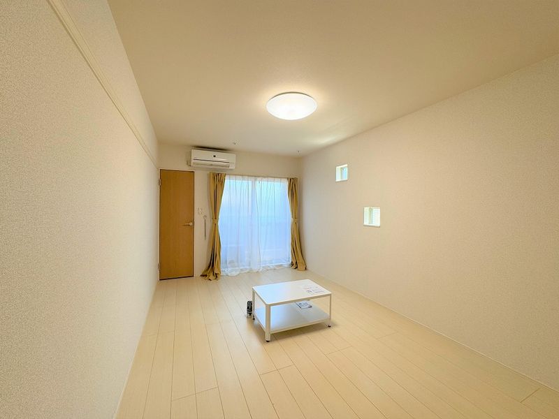クレイノクリスタルパレス 居間
