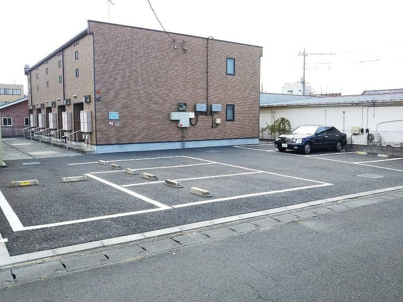 レオネクストグリーンヒルズⅡ 駐車場