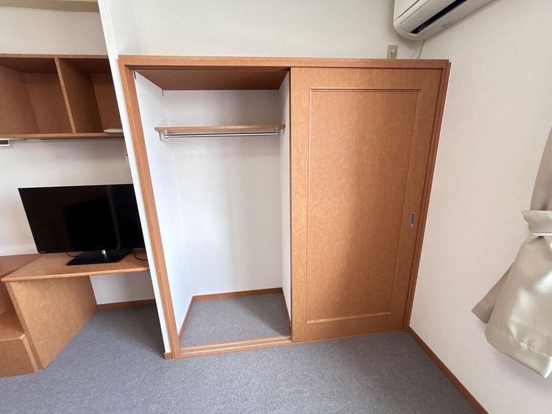 レオパレス大町 収納
