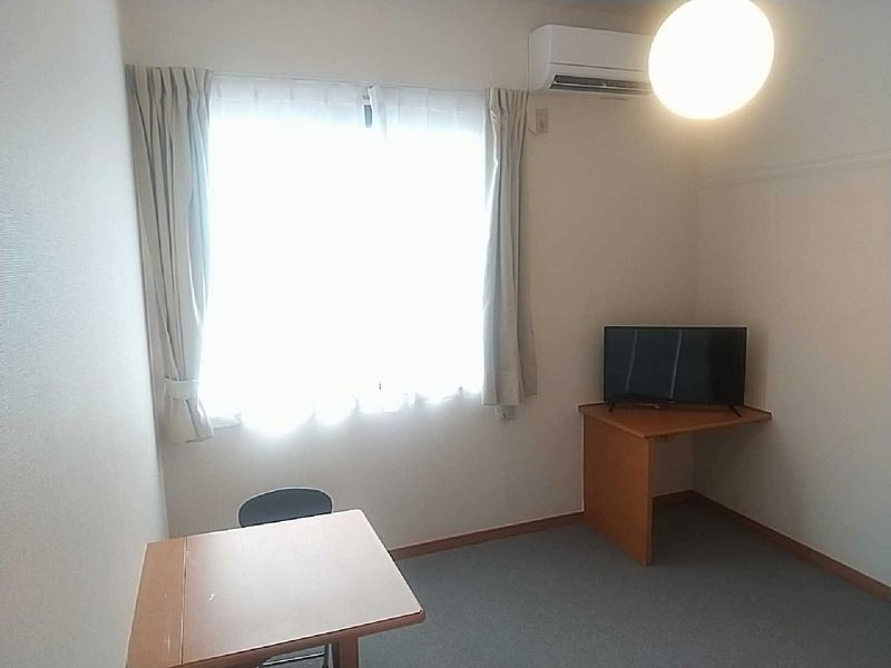 レオパレスＭＫ 居間
