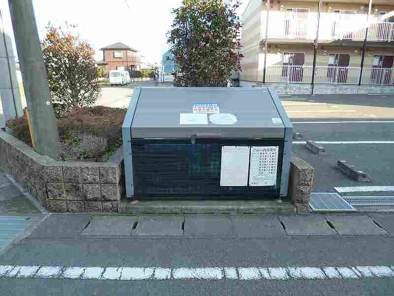 レオパレスミリオンベル 共用部分