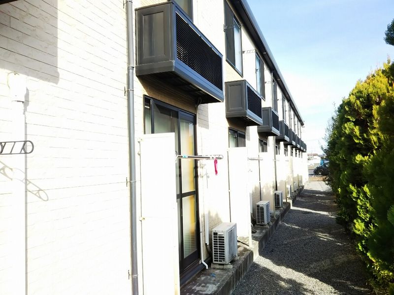 leopalace Prius Balcony