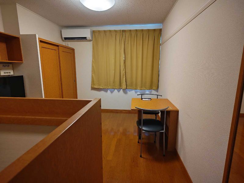 レオパレスメルベーユ　ノール 居間