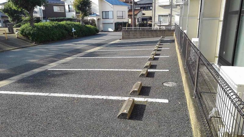 レオパレス山王パーク 駐車場