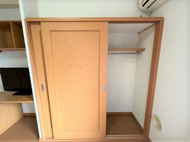 レオパレスあおぞら 収納